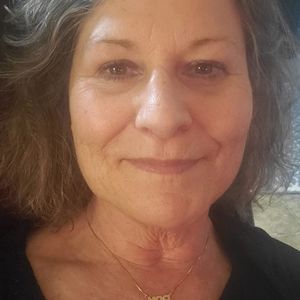 Meet your Posher, Pam